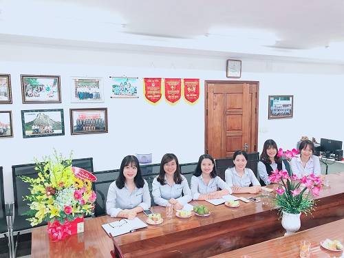 Công ty 195: Tổ chức chào mừng ngày Thành lập liên hiệp Phụ nữ Việt nam 20/10.